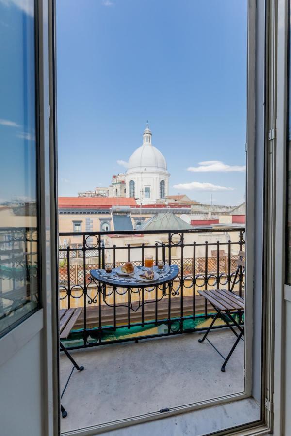Blu Parthenope Suites Naples Extérieur photo