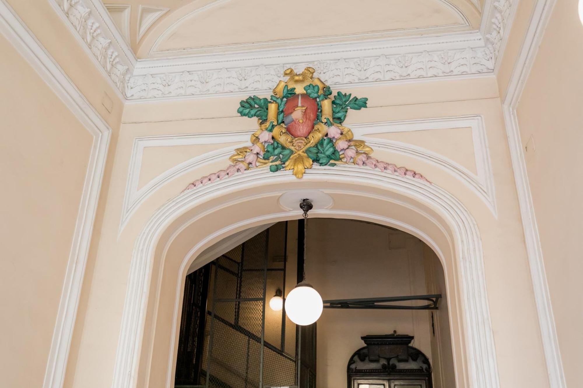 Blu Parthenope Suites Naples Extérieur photo