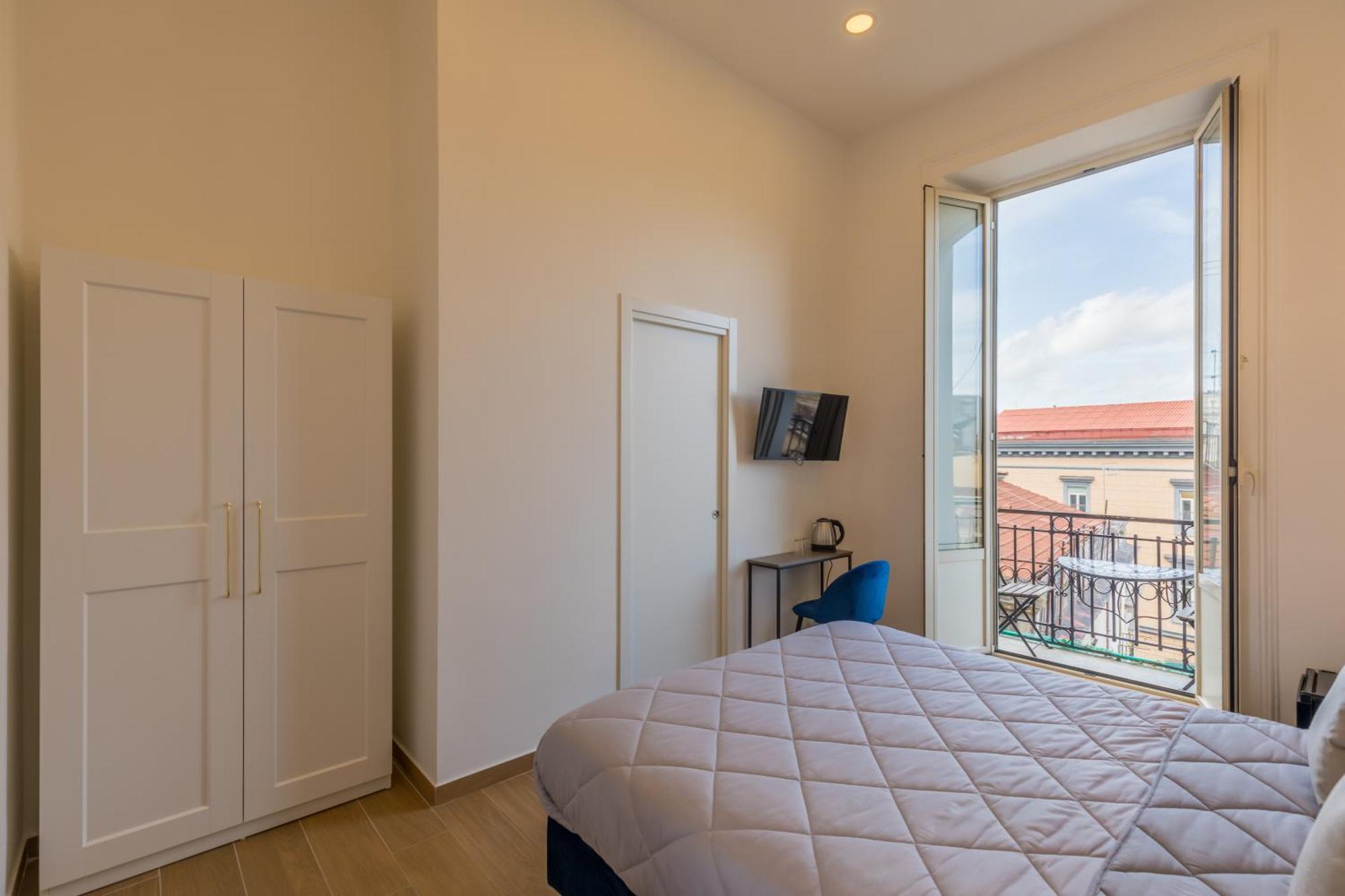 Blu Parthenope Suites Naples Extérieur photo